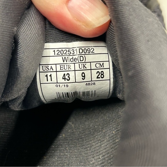 Brooks Addiction 13‎ Shoes Womens 11 WIDE gray and Turquoise EUC - Picture 2 of 9